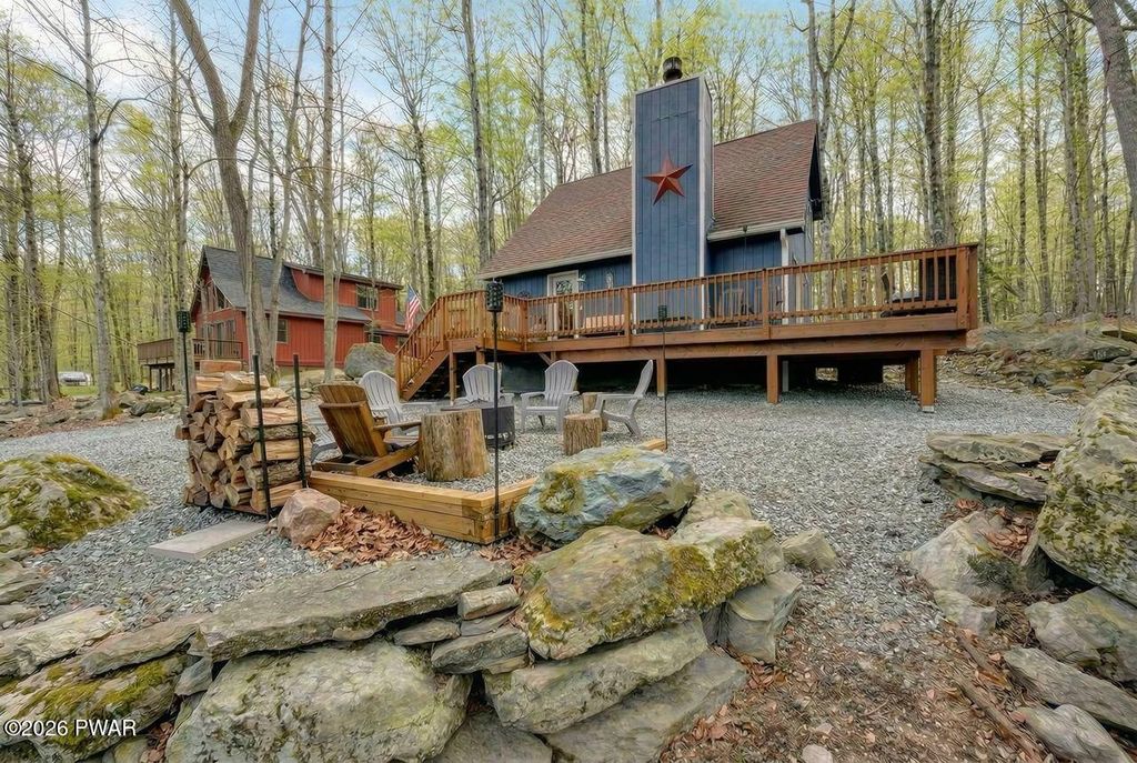 Photo of 67 Splitrail Lane, Lake Ariel, PA 18436 (MLS # PW260729)