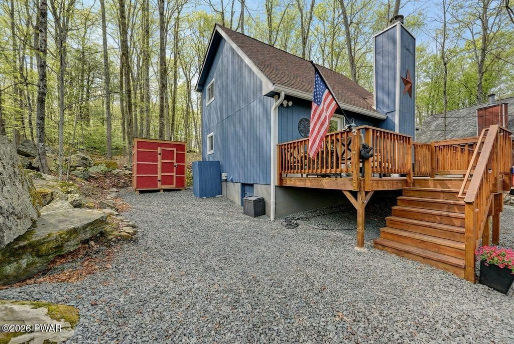 Photo of 67 Splitrail Lane, Lake Ariel, PA 18436 (MLS # PW260729)