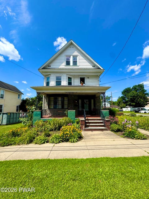 Apartment For Rent - 17 1/2 Belmont Street<br/> Lackawanna County, Carbondale, PA 18407