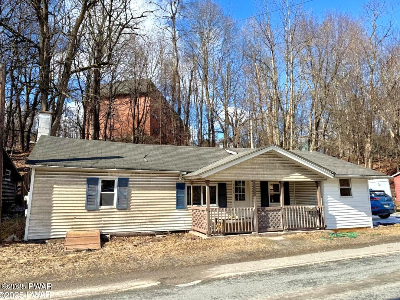 276 Erie Street St, Honesdale, Pennsylvania image 1