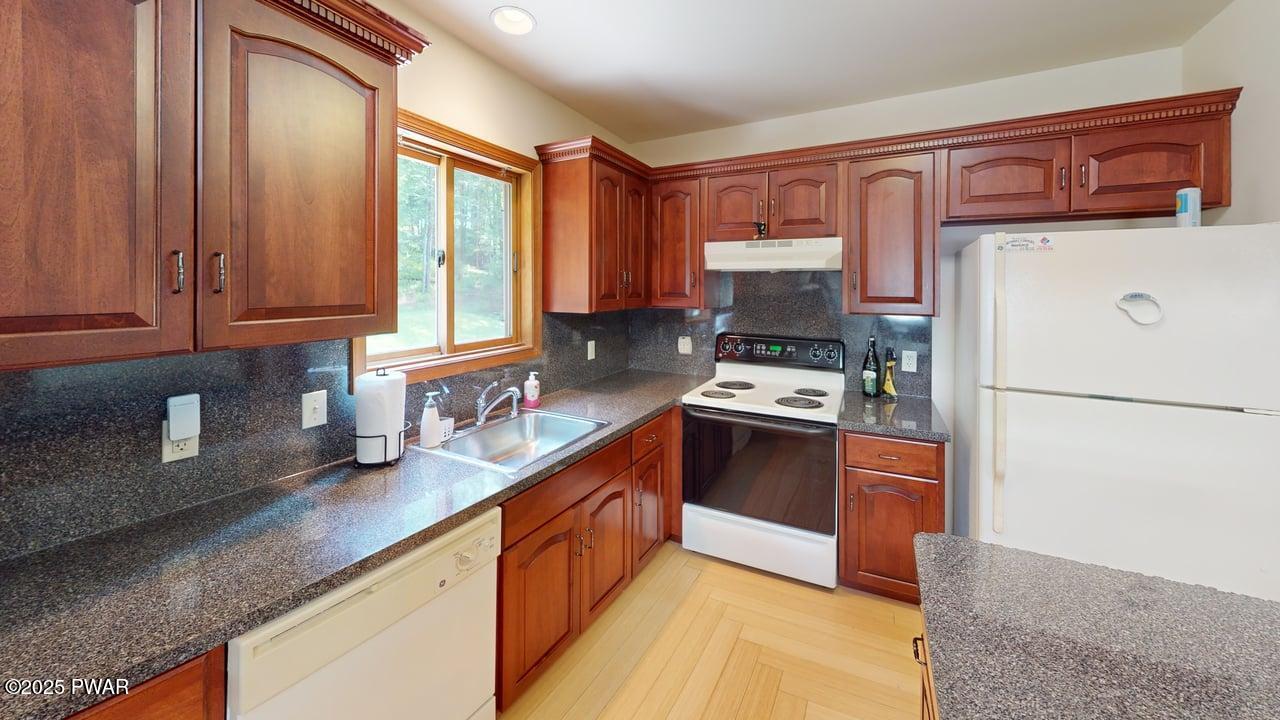 1119 Mink Court, Bushkill, Pennsylvania image 10