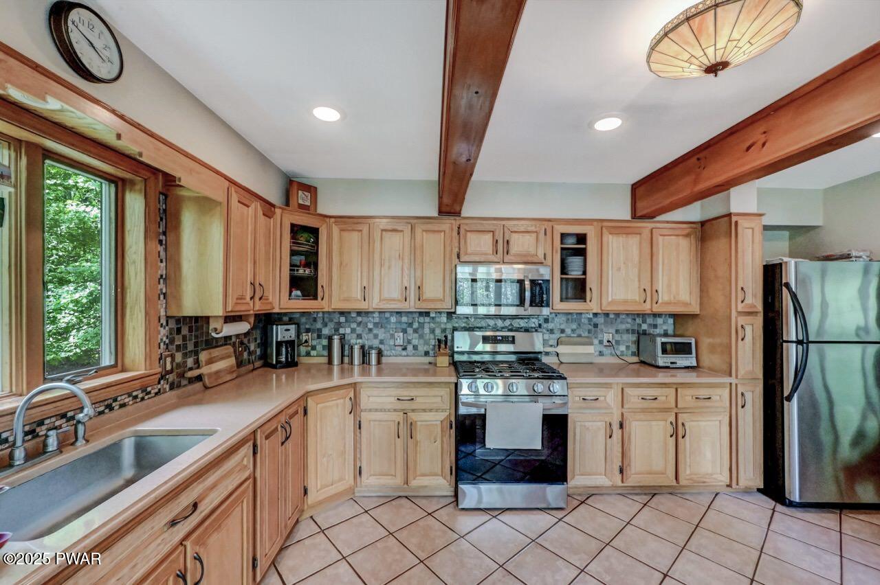 1709 Hamlin Highway #C, Lake Ariel, Pennsylvania image 16