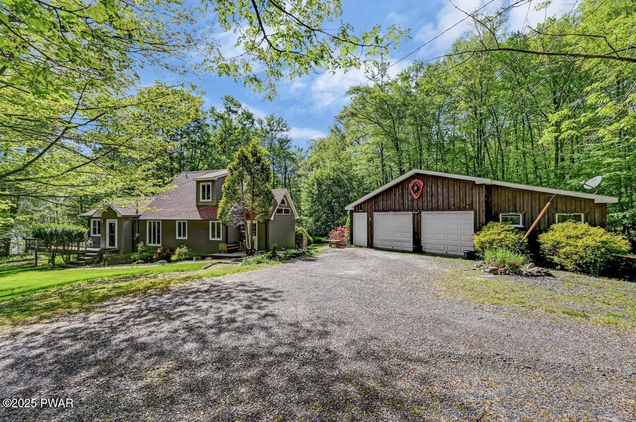 1709 Hamlin Highway #C, Lake Ariel, Pennsylvania image 4