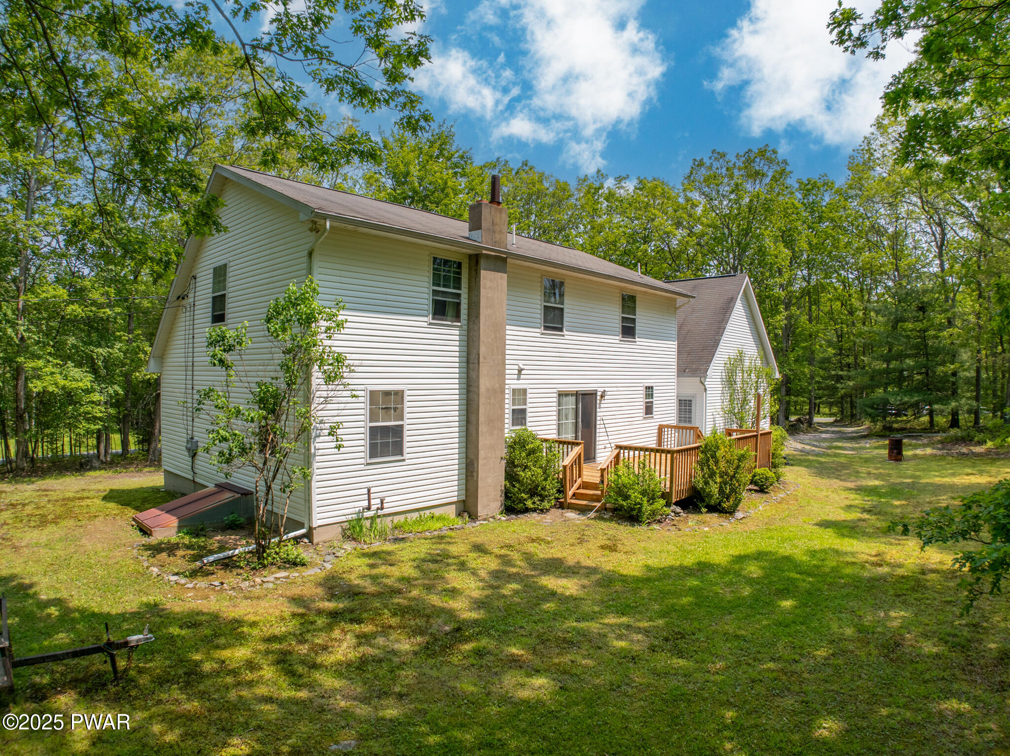101 Maple Ridge Road, Milford, Pennsylvania image 2