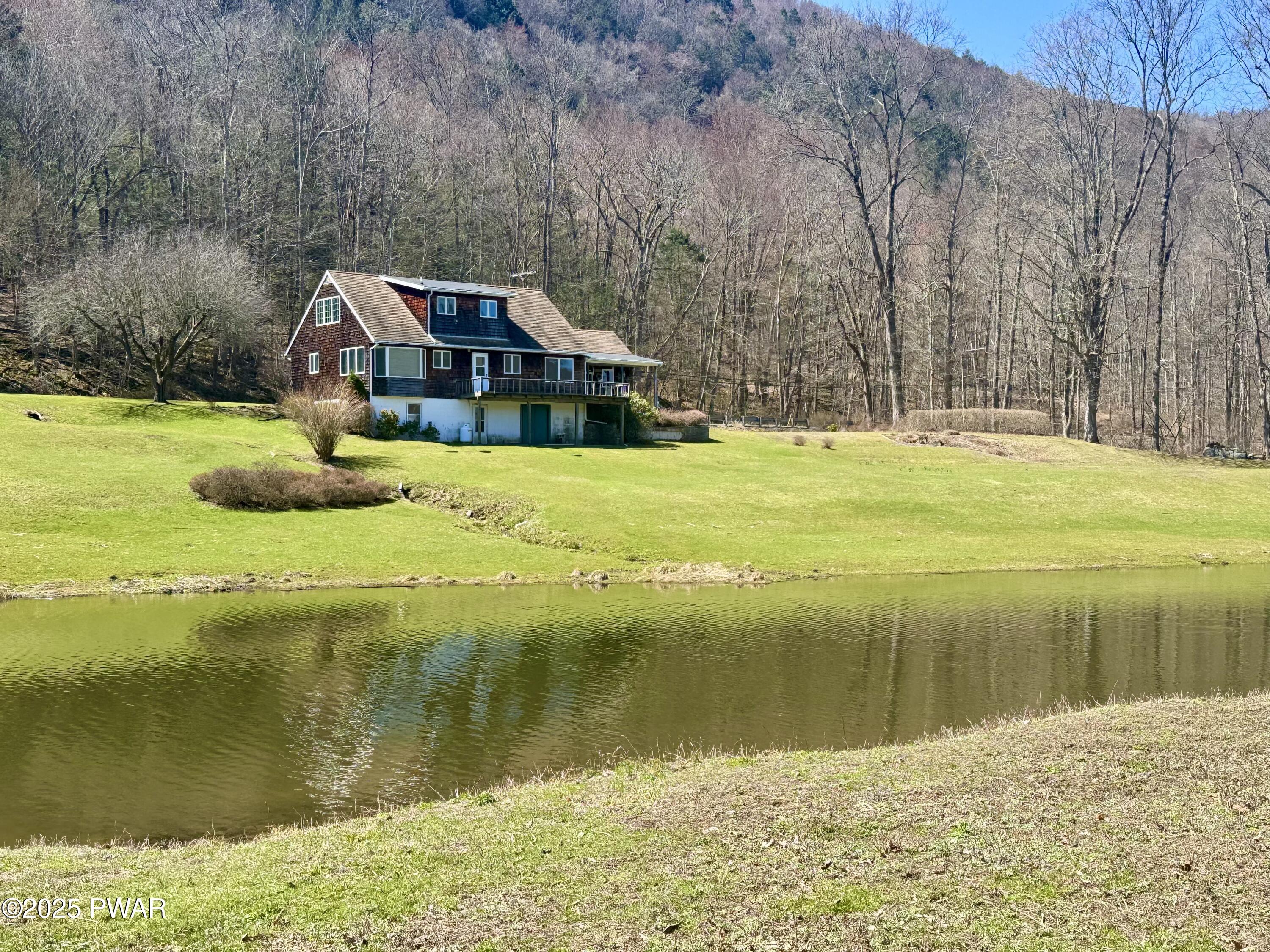 4752 Hancock Highway, Equinunk, Pennsylvania image 6