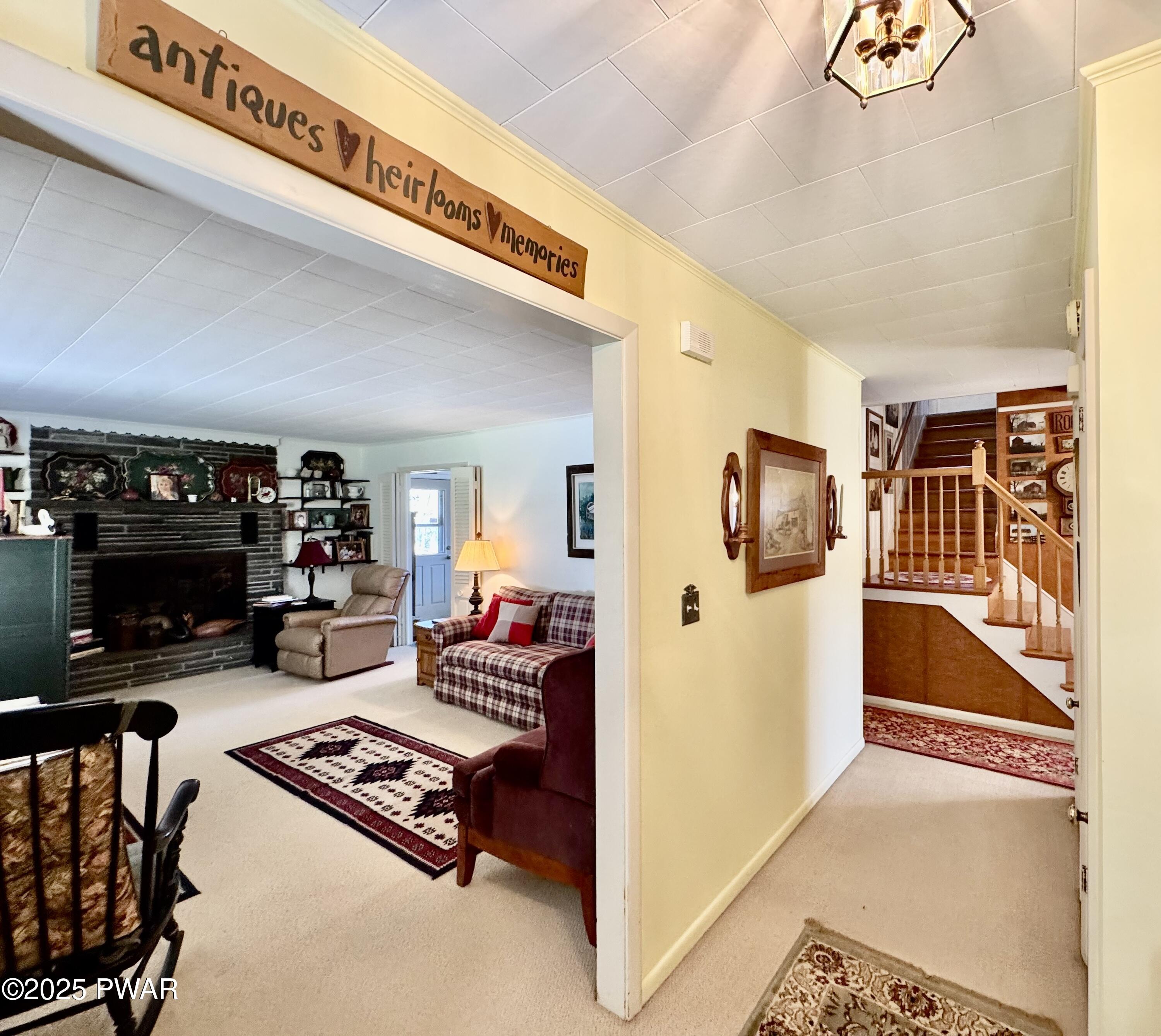 4752 Hancock Highway, Equinunk, Pennsylvania image 22