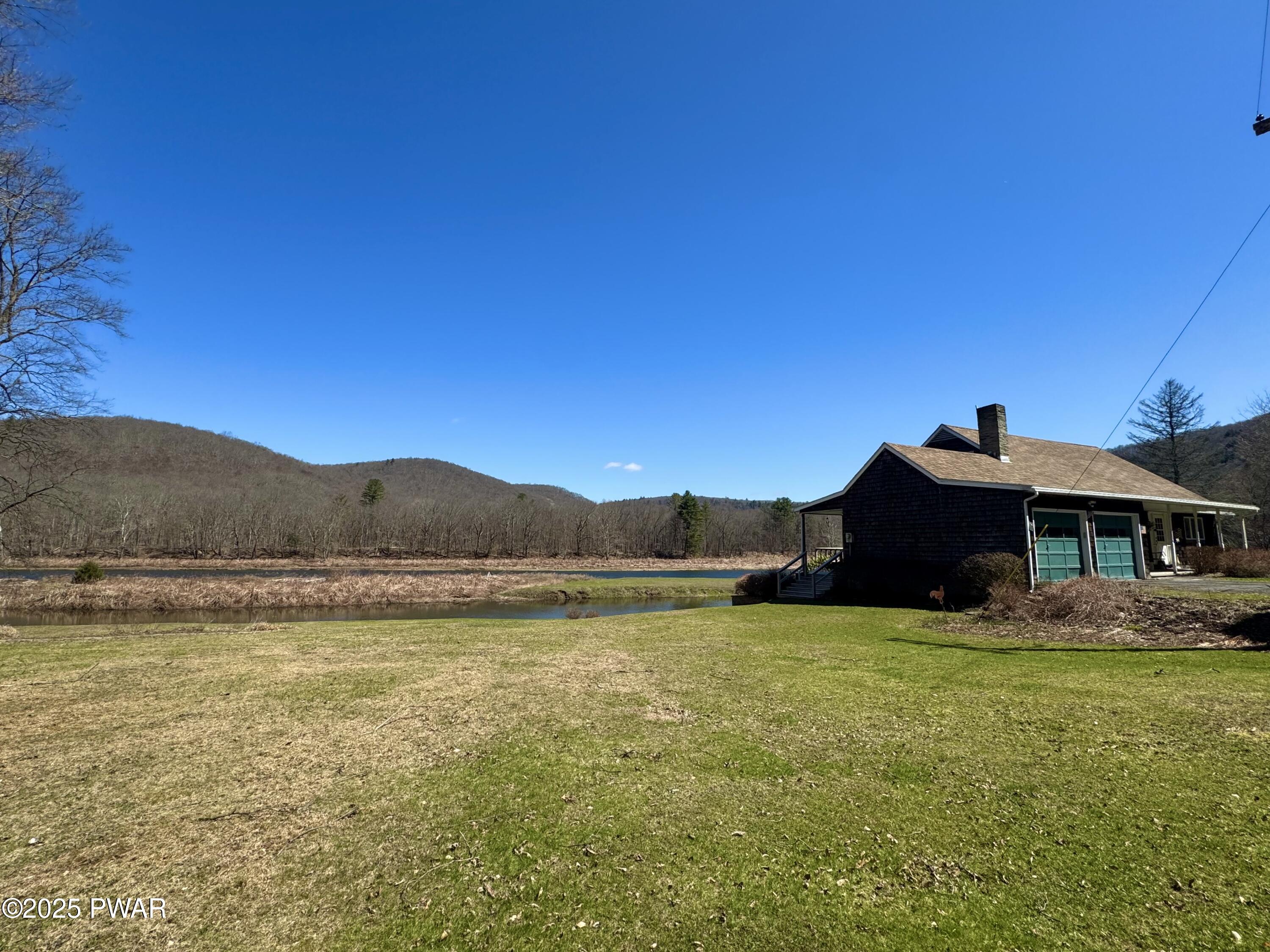 4752 Hancock Highway, Equinunk, Pennsylvania image 19