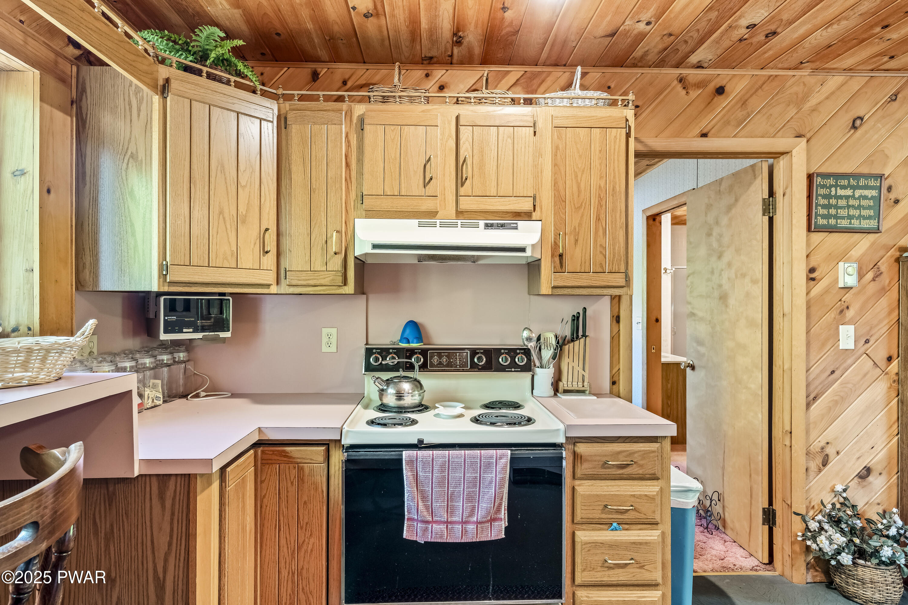 10 Sandy Ct Ct, Lake Ariel, Pennsylvania image 5