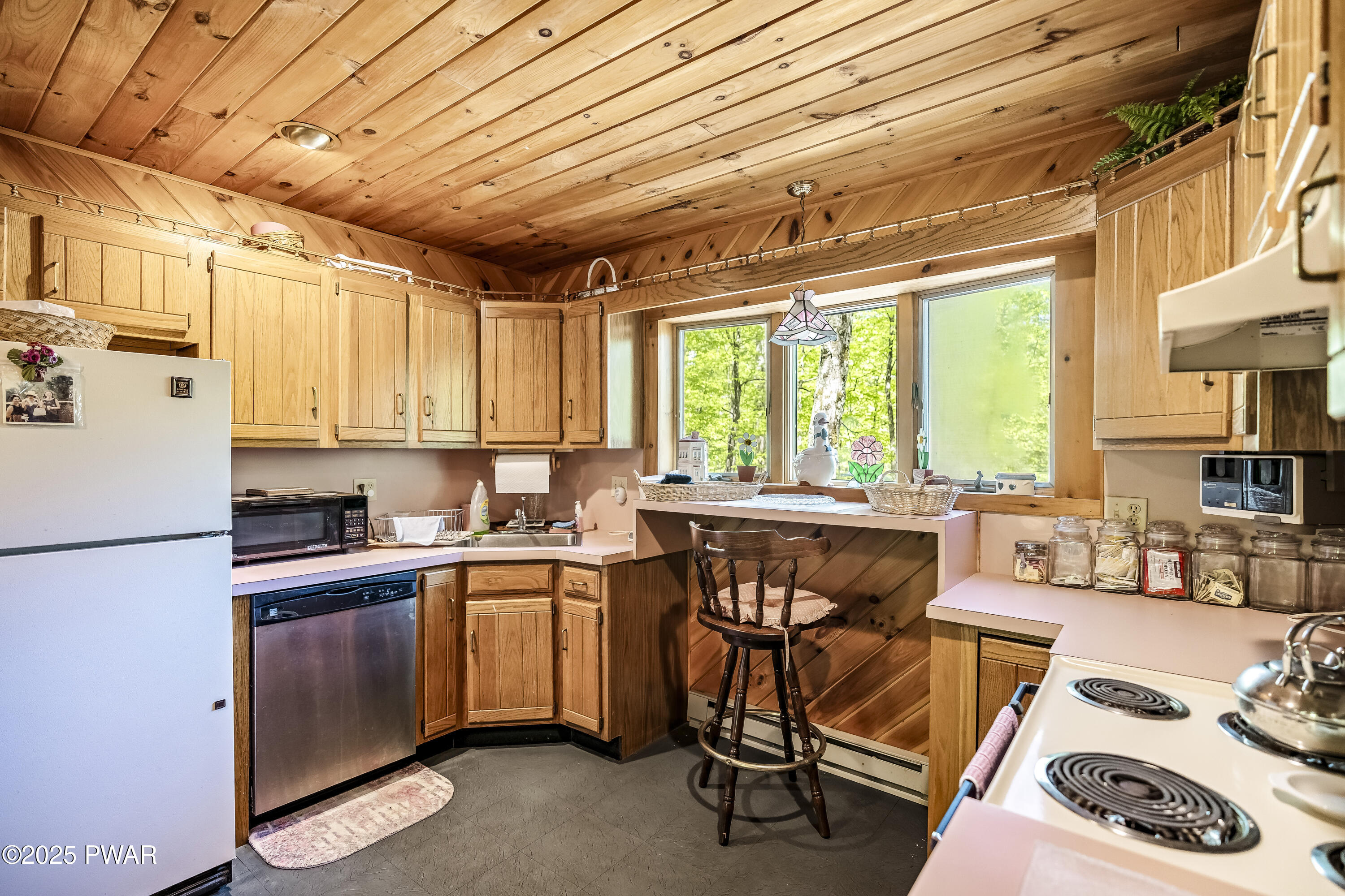 10 Sandy Ct Ct, Lake Ariel, Pennsylvania image 6