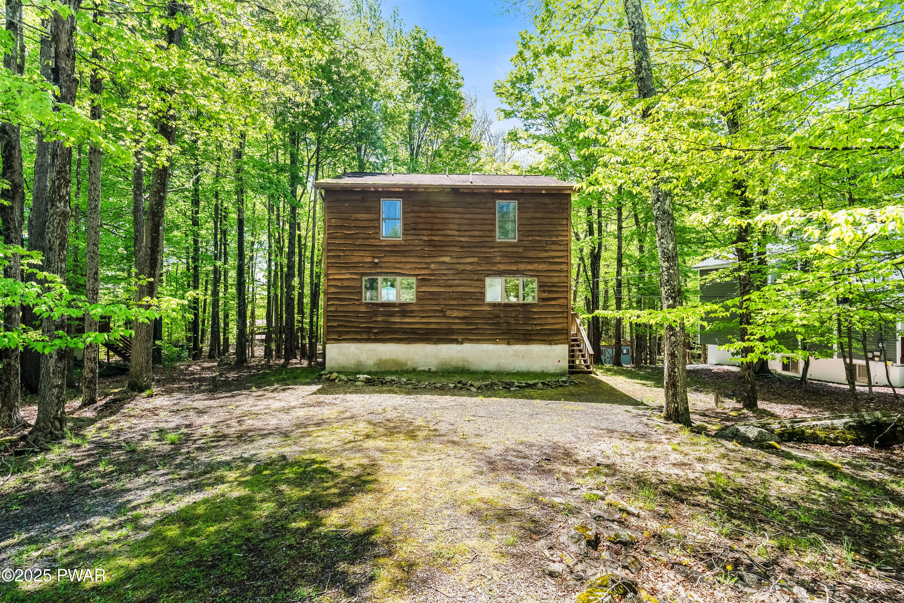 10 Sandy Ct Ct, Lake Ariel, Pennsylvania image 3