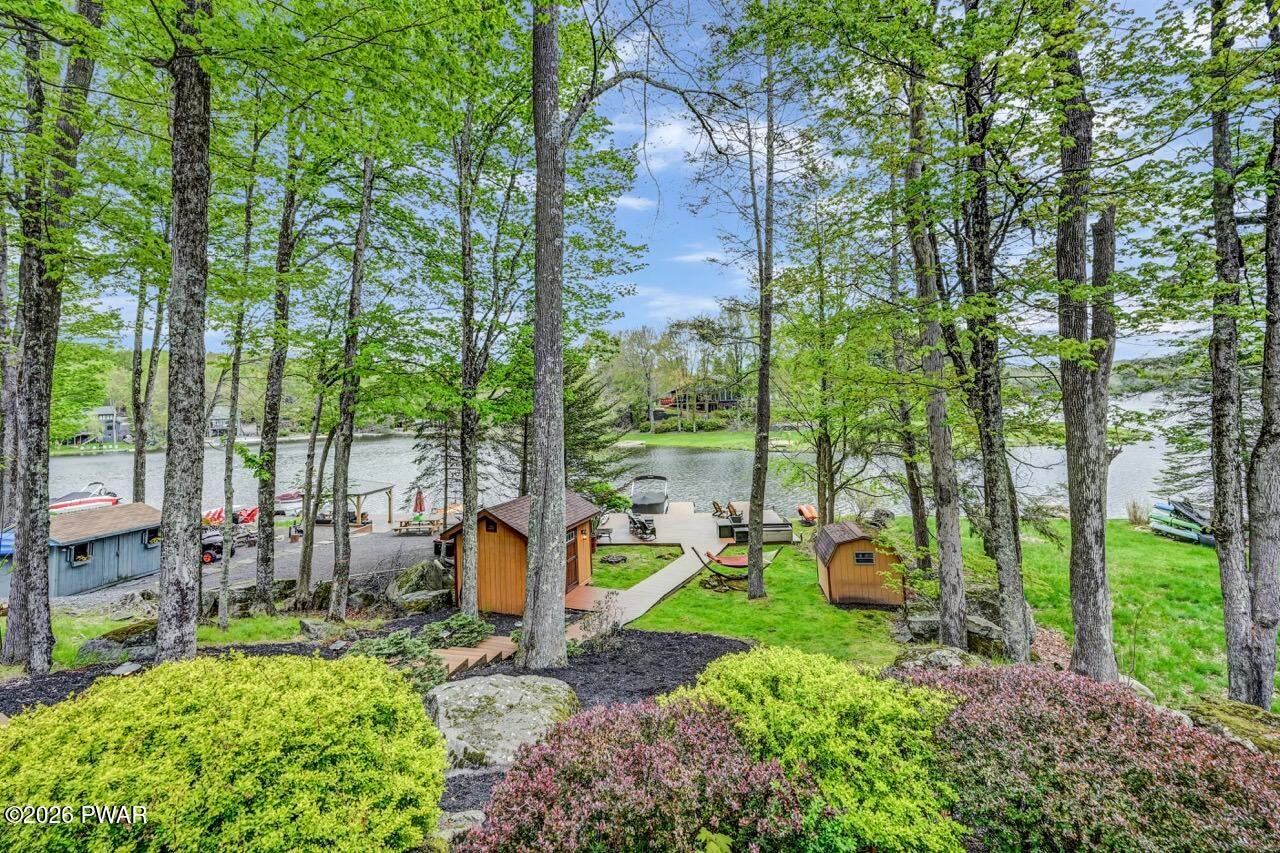 Lake Ariel, Pennsylvania, 18436, United States, 4 Bedrooms Bedrooms, ,3 BathroomsBathrooms,Residential,Active,2045543