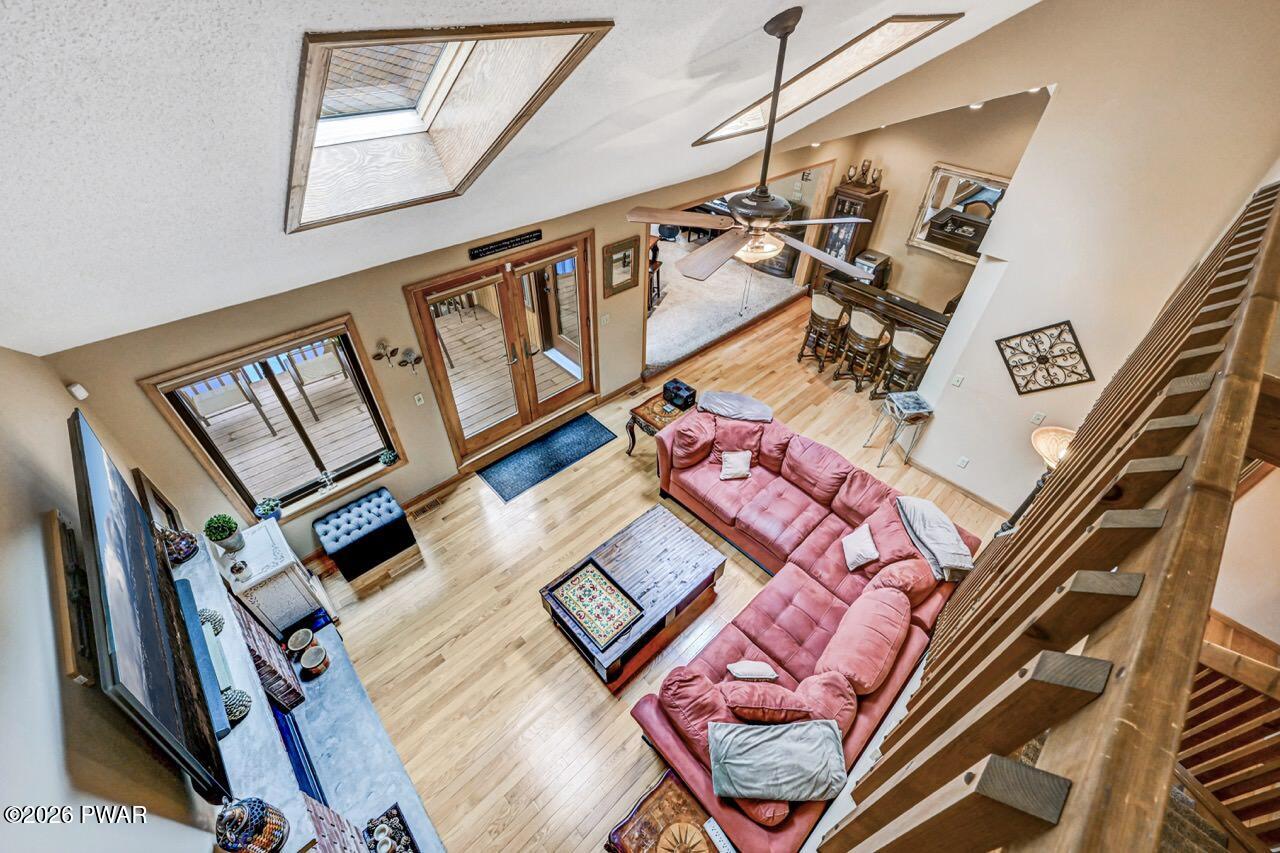 Lake Ariel, Pennsylvania, 18436, United States, 4 Bedrooms Bedrooms, ,3 BathroomsBathrooms,Residential,Active,2045543