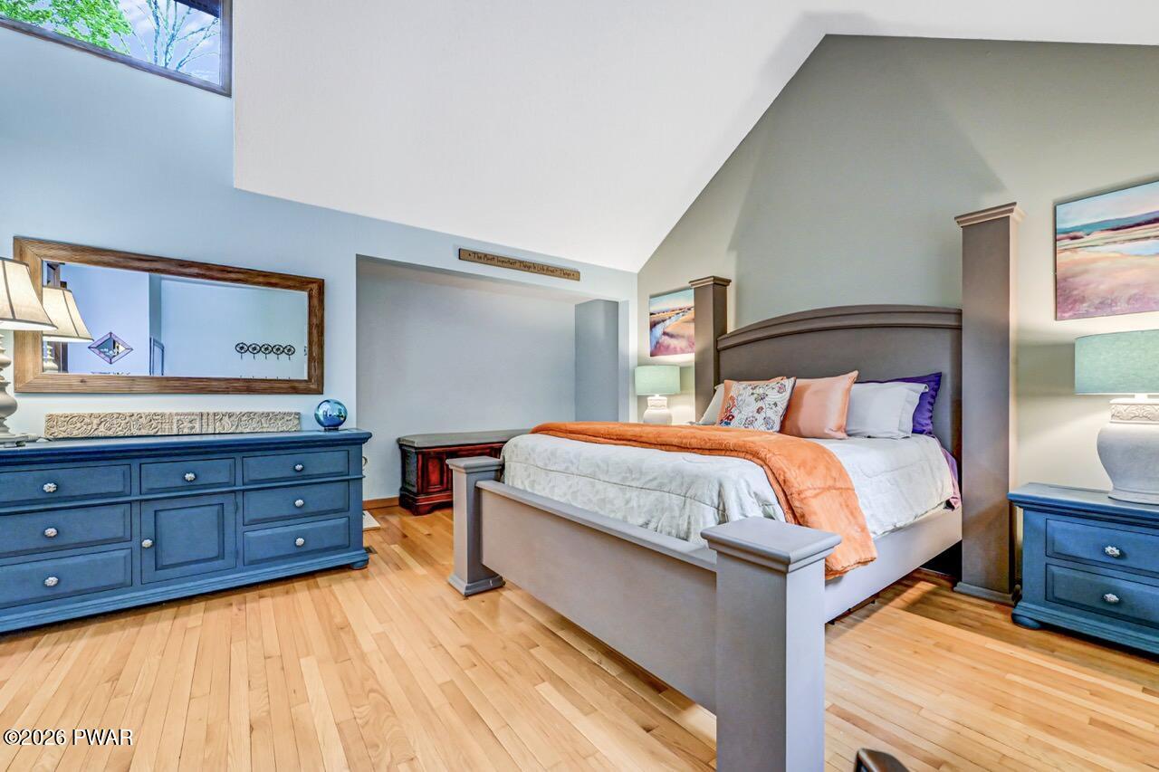 Lake Ariel, Pennsylvania, 18436, United States, 4 Bedrooms Bedrooms, ,3 BathroomsBathrooms,Residential,Active,2045543