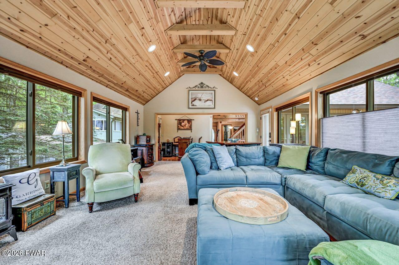 Lake Ariel, Pennsylvania, 18436, United States, 4 Bedrooms Bedrooms, ,3 BathroomsBathrooms,Residential,Active,2045543