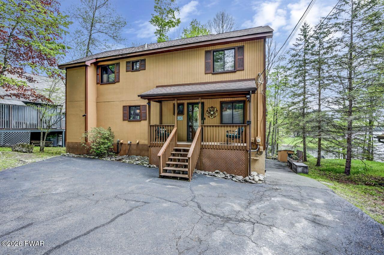 Lake Ariel, Pennsylvania, 18436, United States, 4 Bedrooms Bedrooms, ,3 BathroomsBathrooms,Residential,Active,2045543