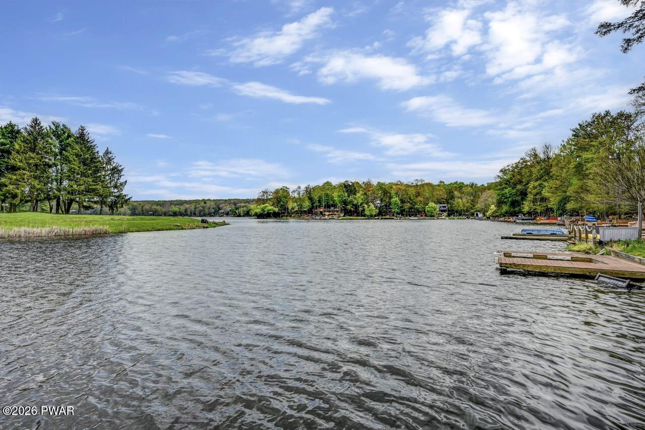 Lake Ariel, Pennsylvania, 18436, United States, 4 Bedrooms Bedrooms, ,3 BathroomsBathrooms,Residential,Active,2045543