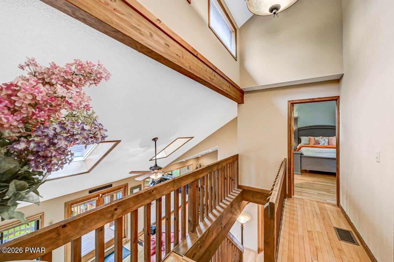 Lake Ariel, Pennsylvania, 18436, United States, 4 Bedrooms Bedrooms, ,3 BathroomsBathrooms,Residential,Active,2045543