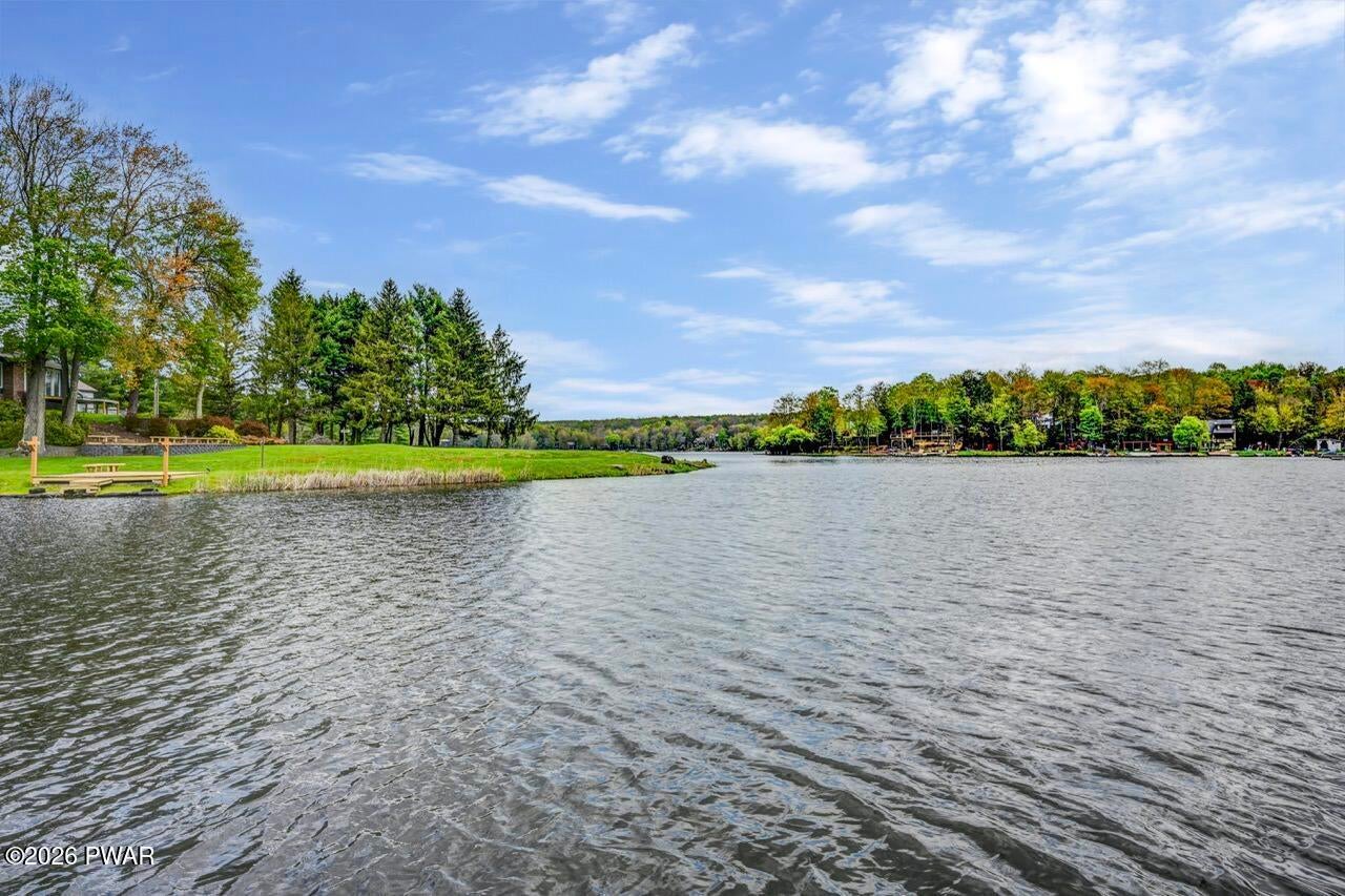 Lake Ariel, Pennsylvania, 18436, United States, 4 Bedrooms Bedrooms, ,3 BathroomsBathrooms,Residential,Active,2045543