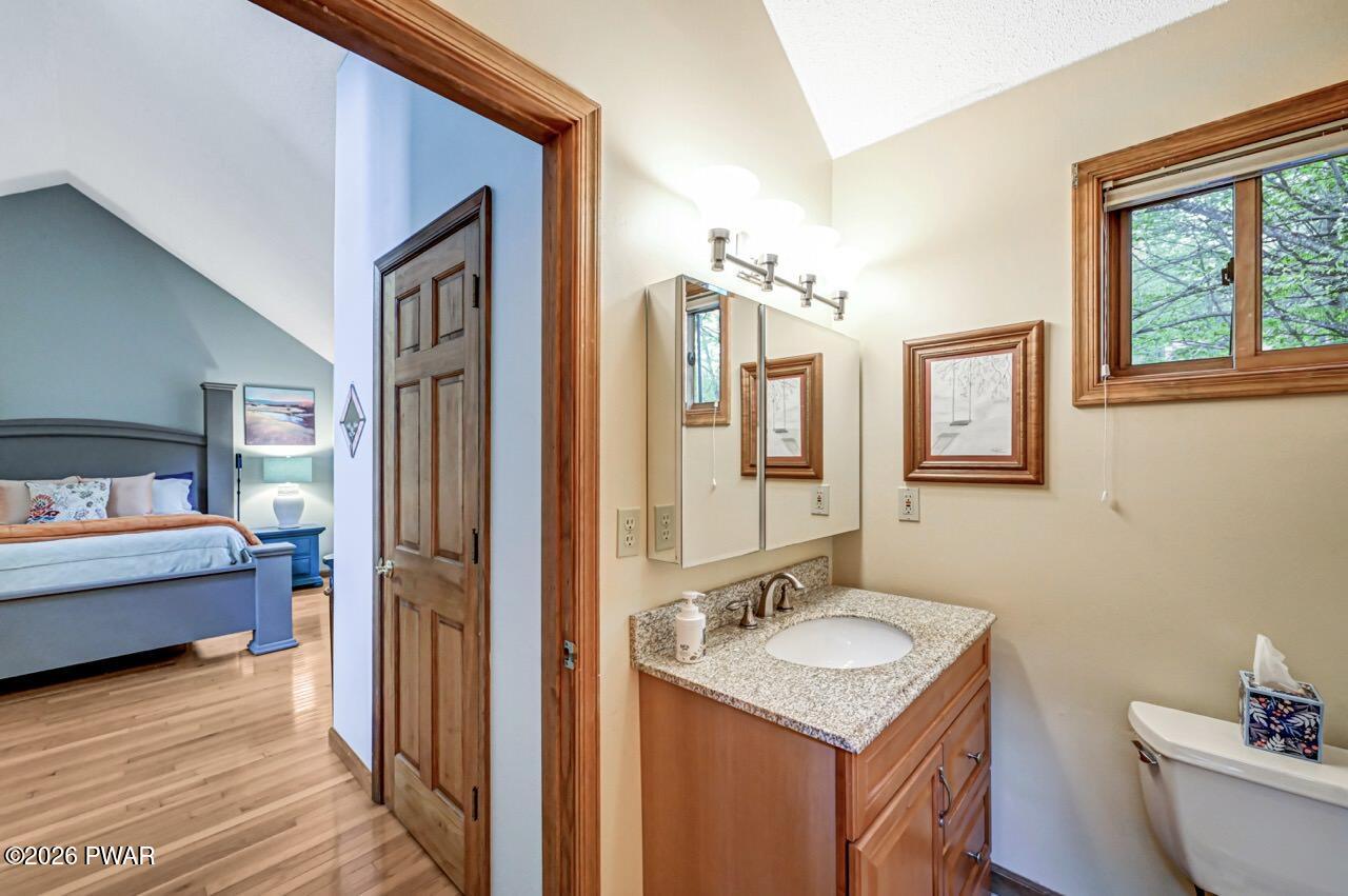 Lake Ariel, Pennsylvania, 18436, United States, 4 Bedrooms Bedrooms, ,3 BathroomsBathrooms,Residential,Active,2045543