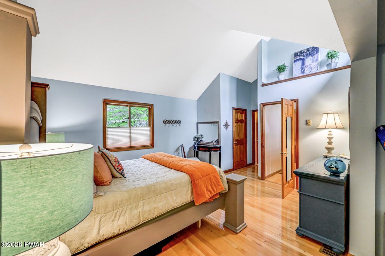 Lake Ariel, Pennsylvania, 18436, United States, 4 Bedrooms Bedrooms, ,3 BathroomsBathrooms,Residential,Active,2045543
