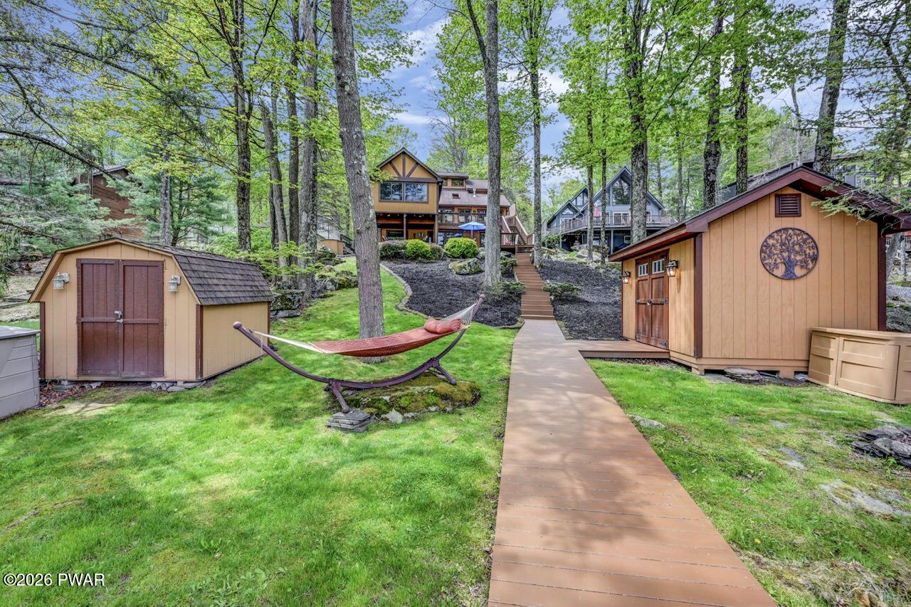 Lake Ariel, Pennsylvania, 18436, United States, 4 Bedrooms Bedrooms, ,3 BathroomsBathrooms,Residential,Active,2045543
