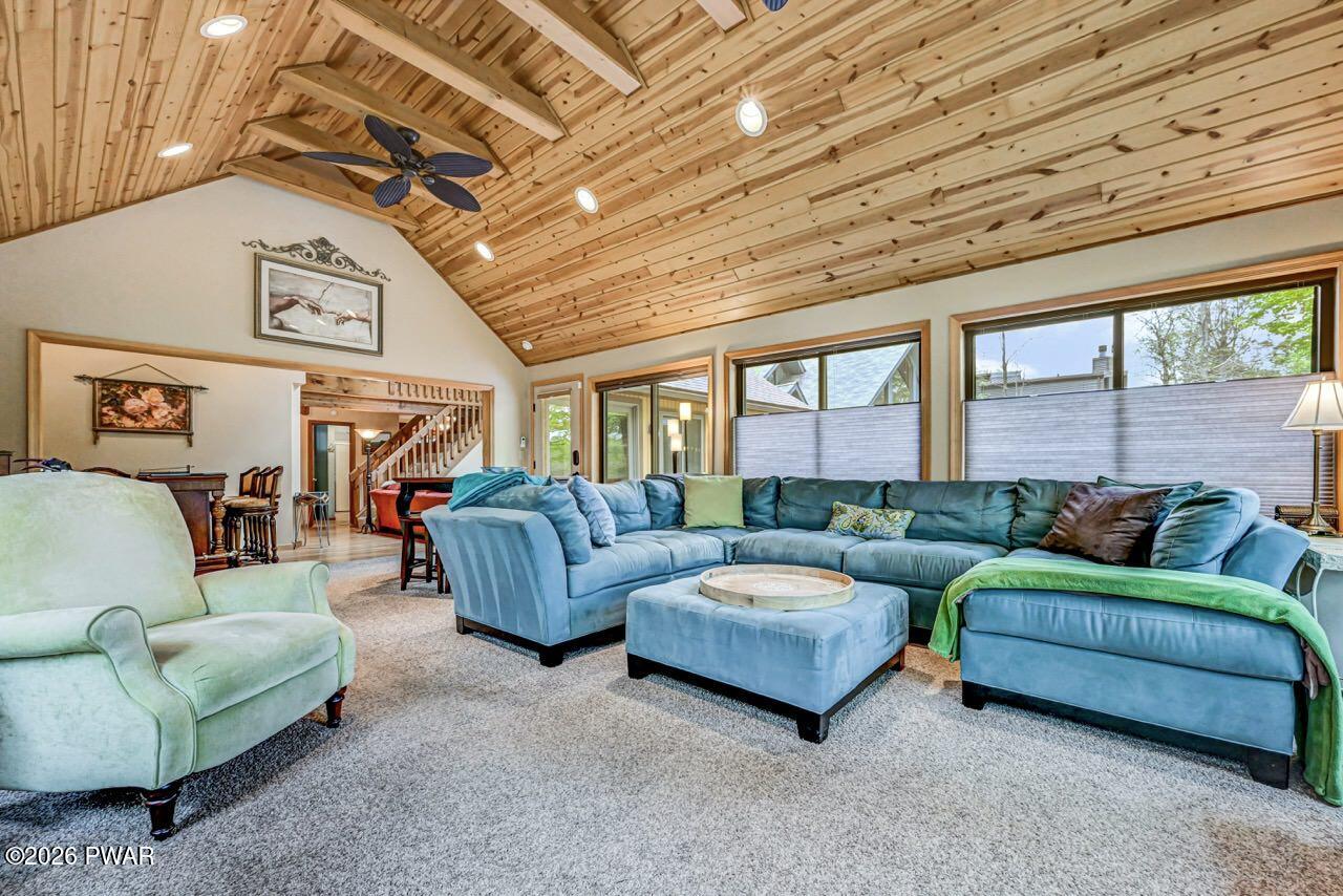 Lake Ariel, Pennsylvania, 18436, United States, 4 Bedrooms Bedrooms, ,3 BathroomsBathrooms,Residential,Active,2045543