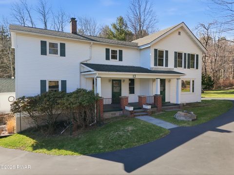 Homes For Sale - 13 Rocky View Drive<br/> Hawley, PA 18428
