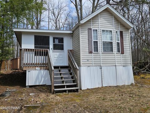 Homes For Sale - 951 Lake Adventure Drive<br/> Milford, PA 18337