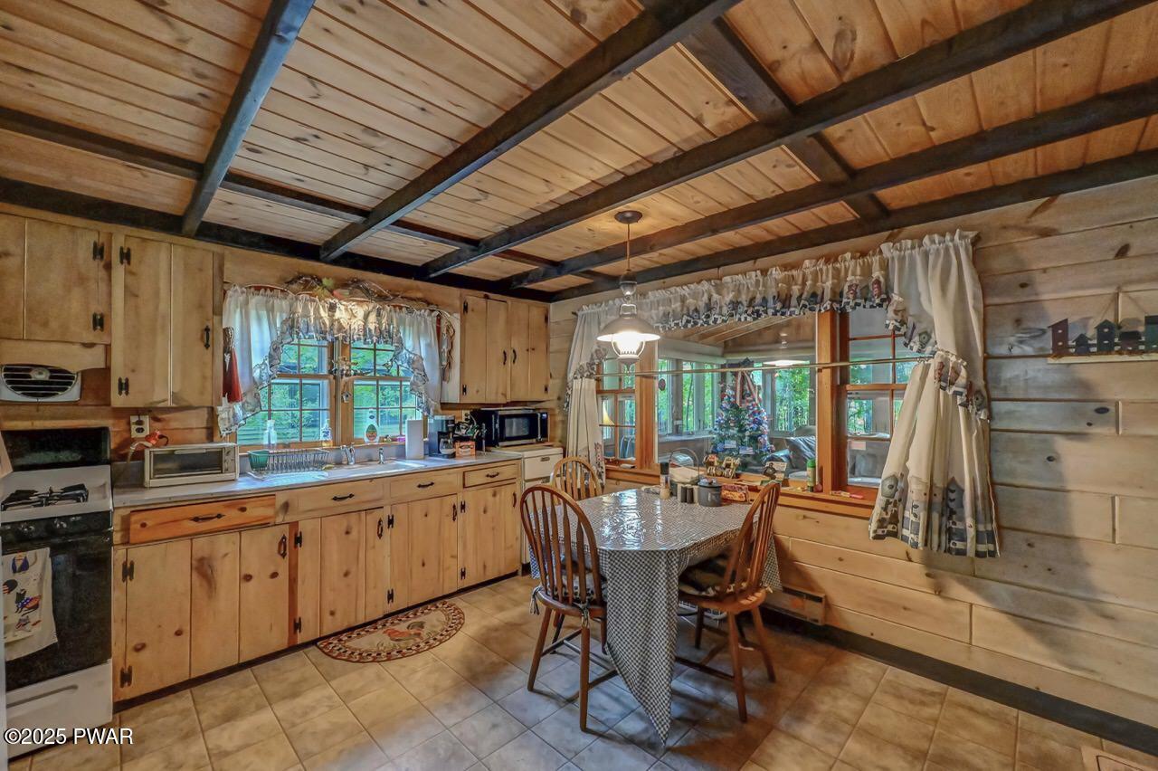 25 Deerfoot Road, Lake Ariel, Pennsylvania image 16