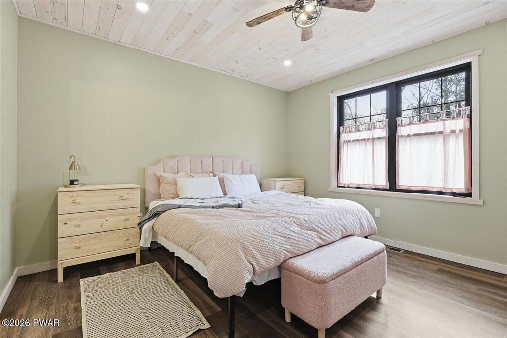 Photo of 1050 Mockingbird Lane, Lake Ariel, PA 18436 (MLS # PW260760)