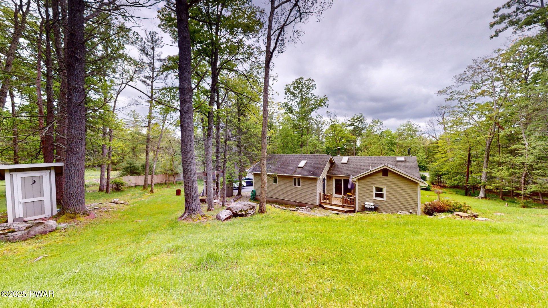 316 Twin Lakes Road, Shohola, Pennsylvania image 13