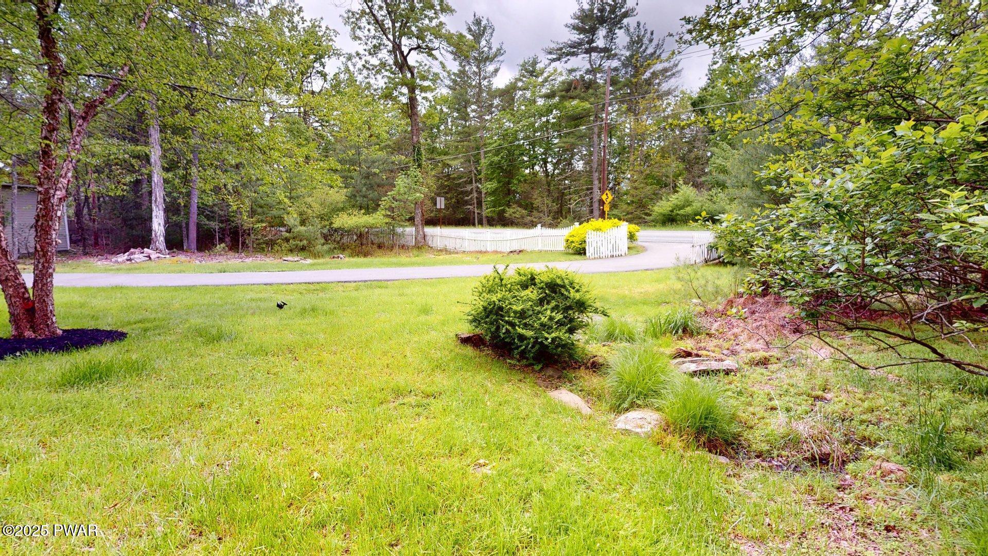 316 Twin Lakes Road, Shohola, Pennsylvania image 11