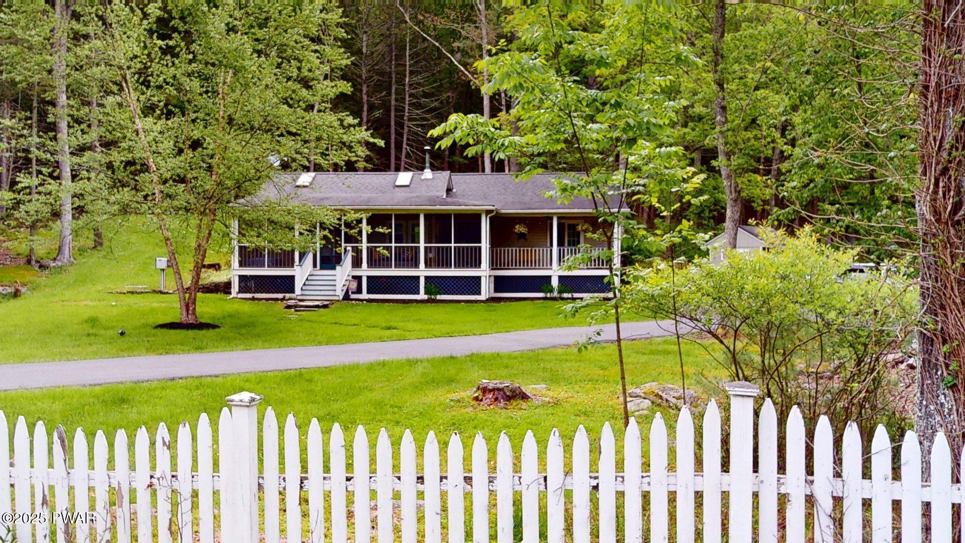 316 Twin Lakes Road, Shohola, Pennsylvania image 7