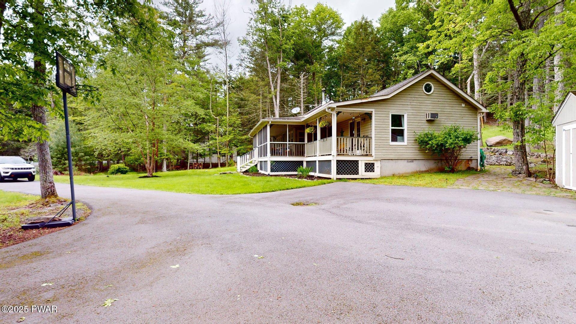 316 Twin Lakes Road, Shohola, Pennsylvania image 10