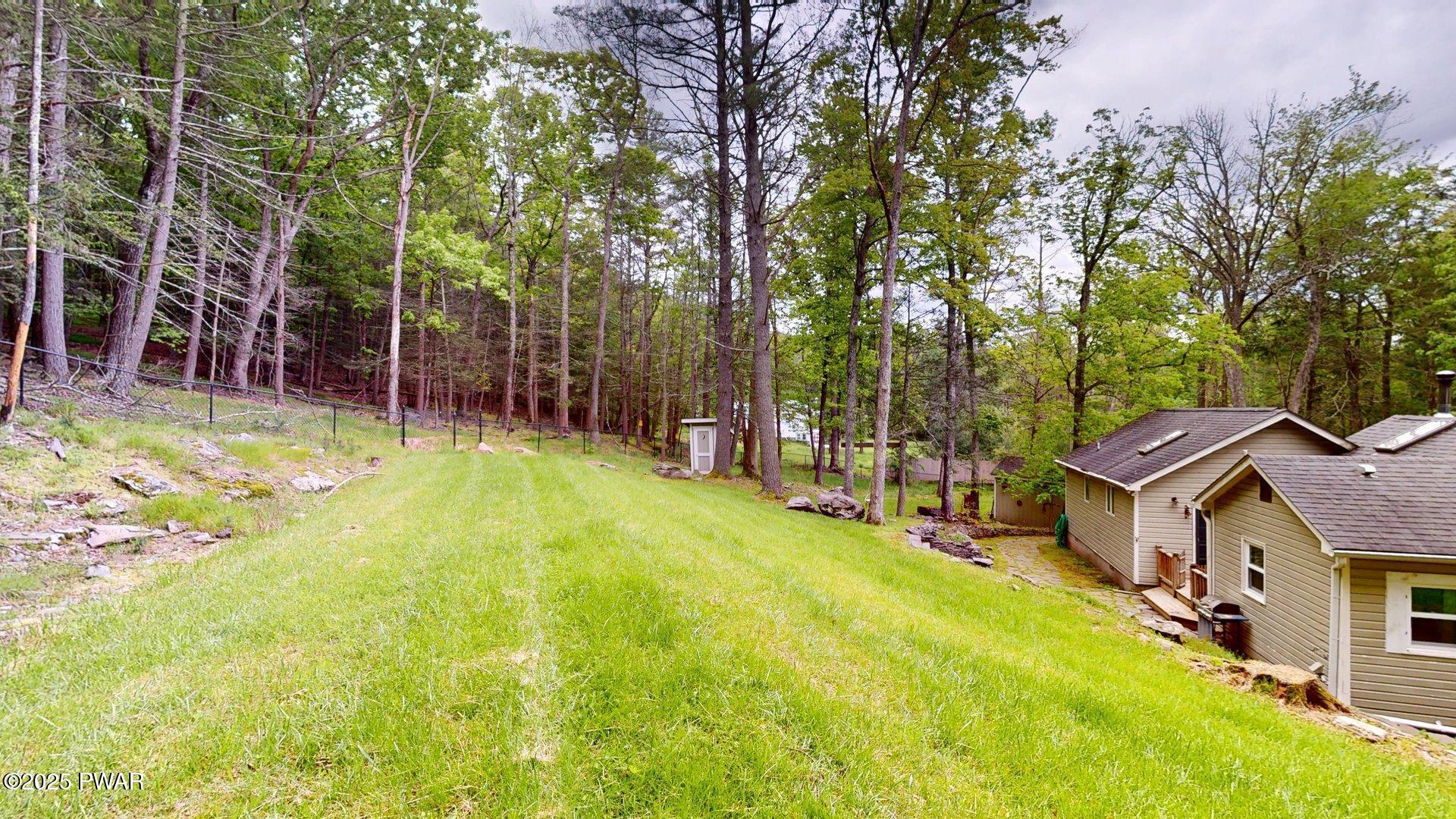 316 Twin Lakes Road, Shohola, Pennsylvania image 16