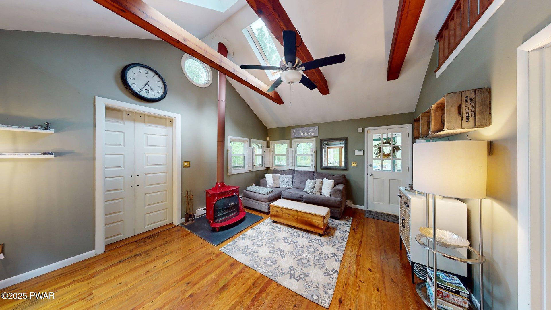 316 Twin Lakes Road, Shohola, Pennsylvania image 33