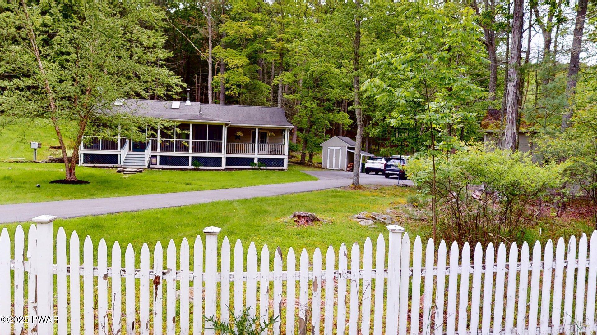 316 Twin Lakes Road, Shohola, Pennsylvania image 5