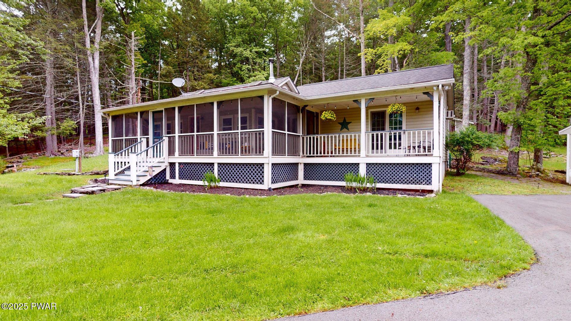 316 Twin Lakes Road, Shohola, Pennsylvania image 1