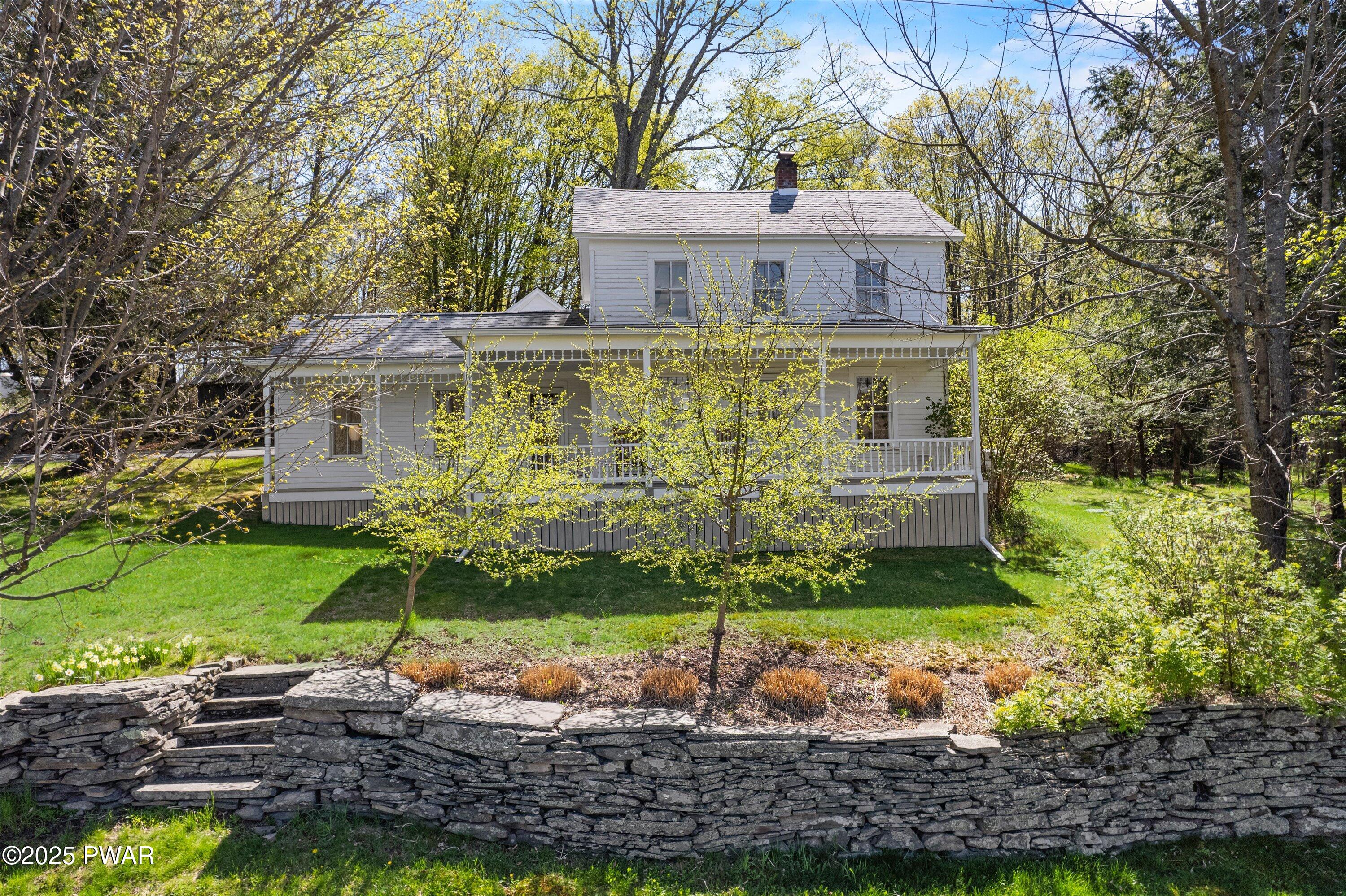 208 Milanville Road, Beach Lake, Pennsylvania image 1