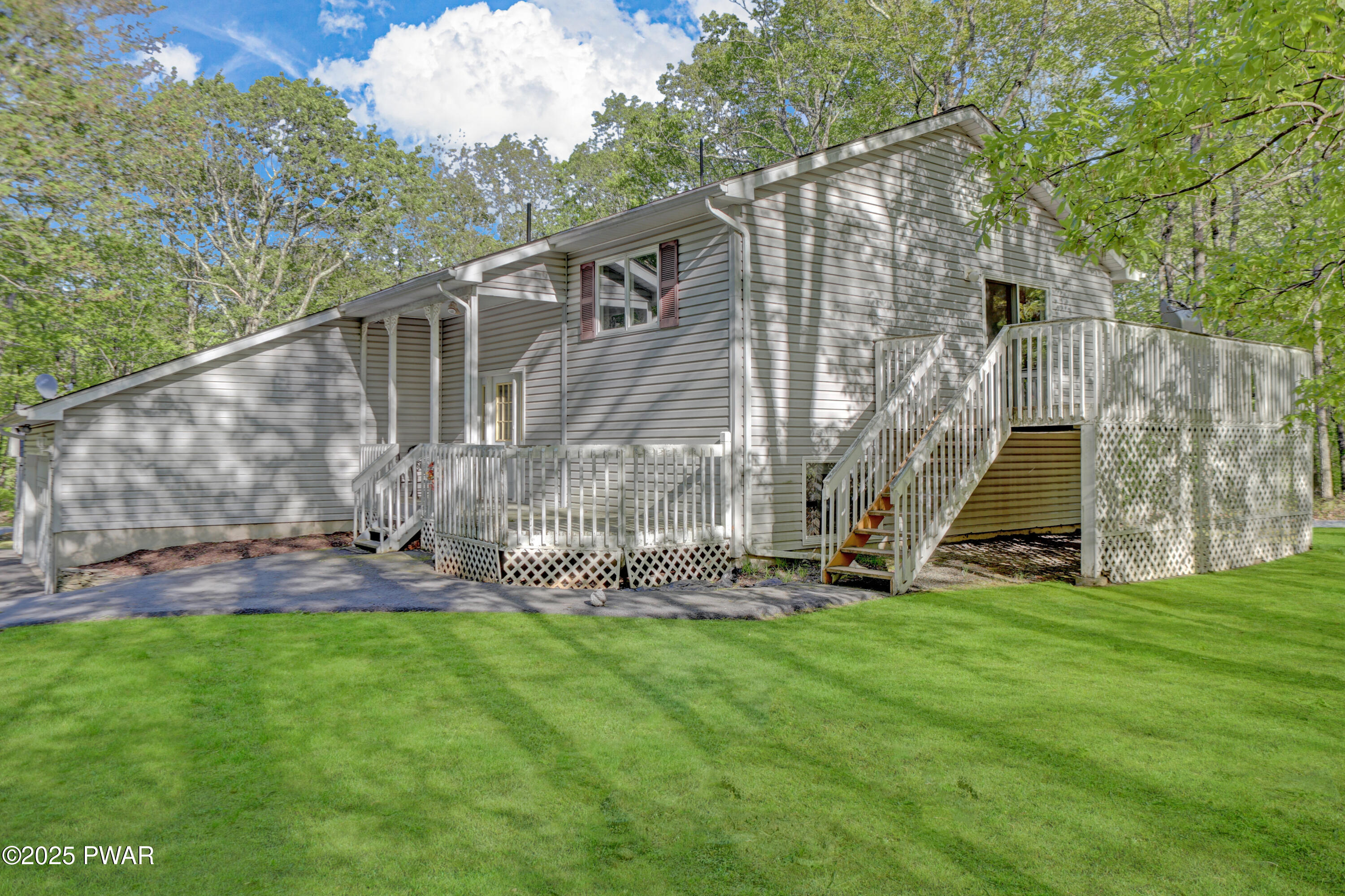 112 Vista Lane, Milford, Pennsylvania image 4