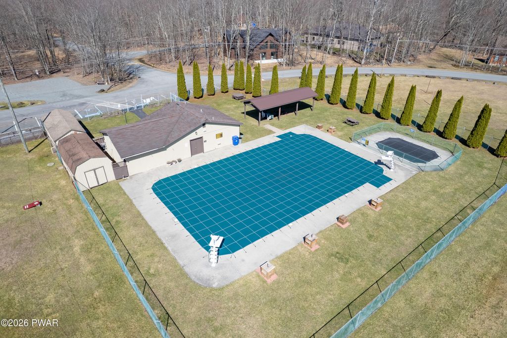 Photo of 924927 Hibernation Road, Lake Ariel, PA 18436 (MLS # PW260636)