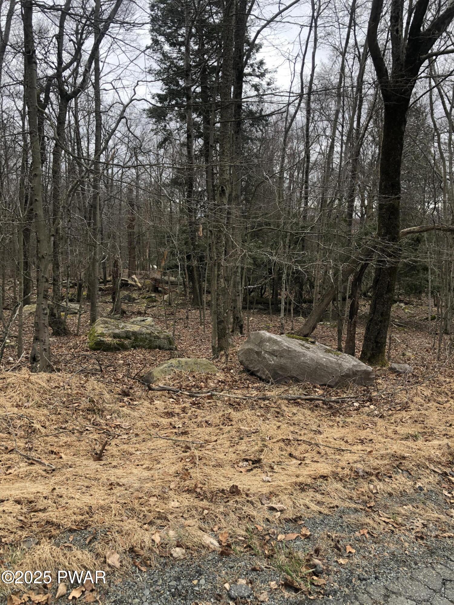 31-32 Pocono Drive, Gouldsboro, Pennsylvania image 9