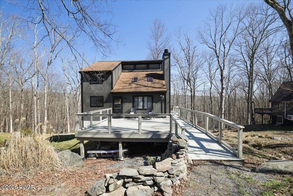 Photo of 109 Essex Court, East Stroudsburg, PA 18302 (MLS # PW260939)