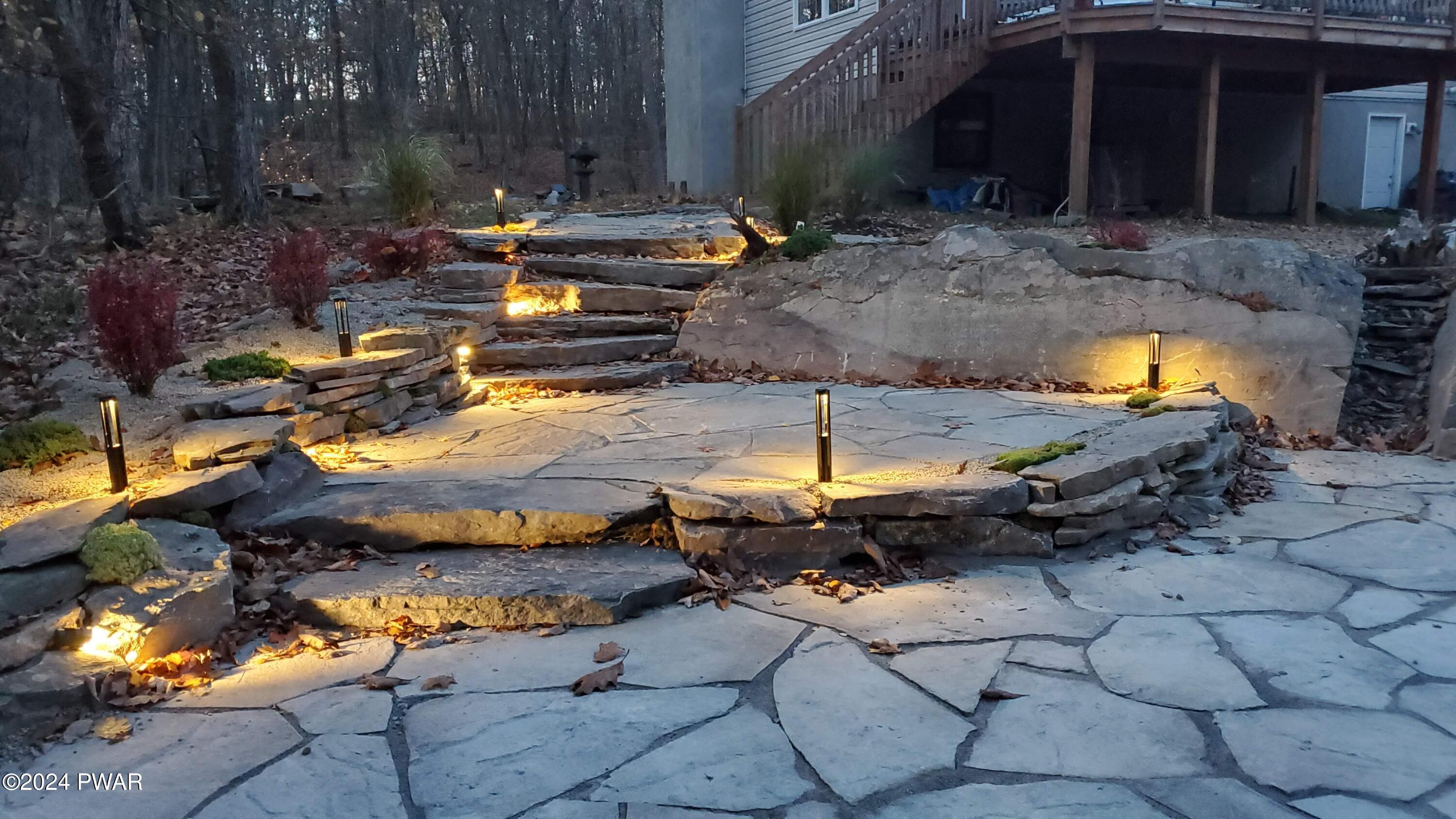 Milford, Pennsylvania 18337, United States, 2 Bedrooms Bedrooms, ,1 BathroomBathrooms,Residential,Pending,61726