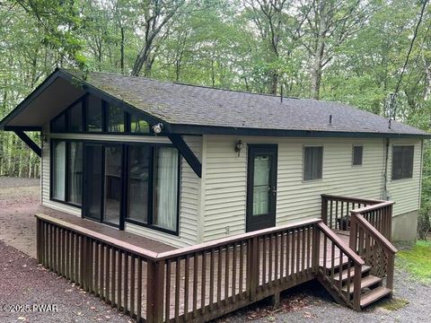 Homes For Sale - 191 Ridge Drive<br/> Pike County, Milford, PA 18337