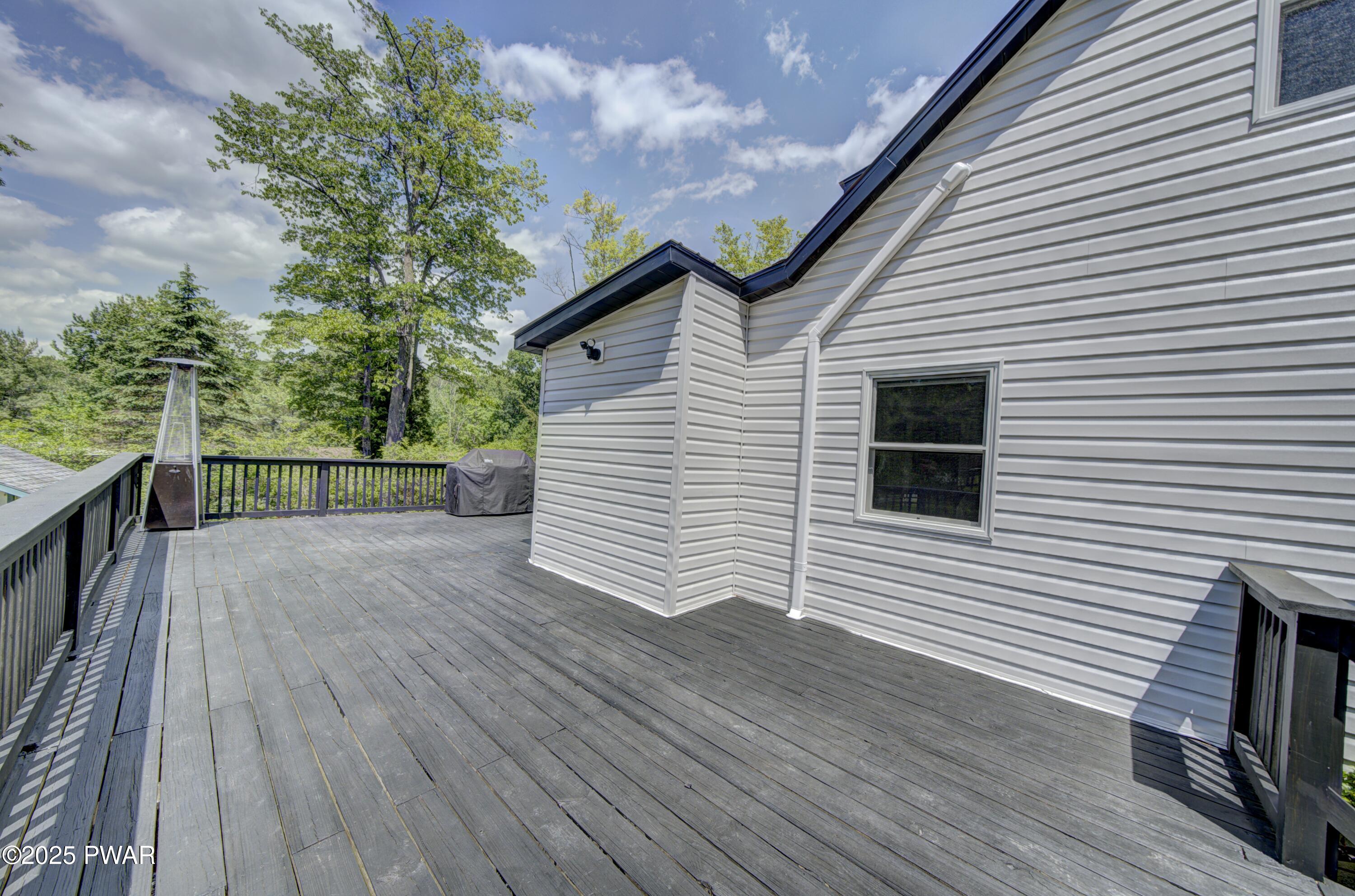959 Rt 507, Greentown, Pennsylvania image 42