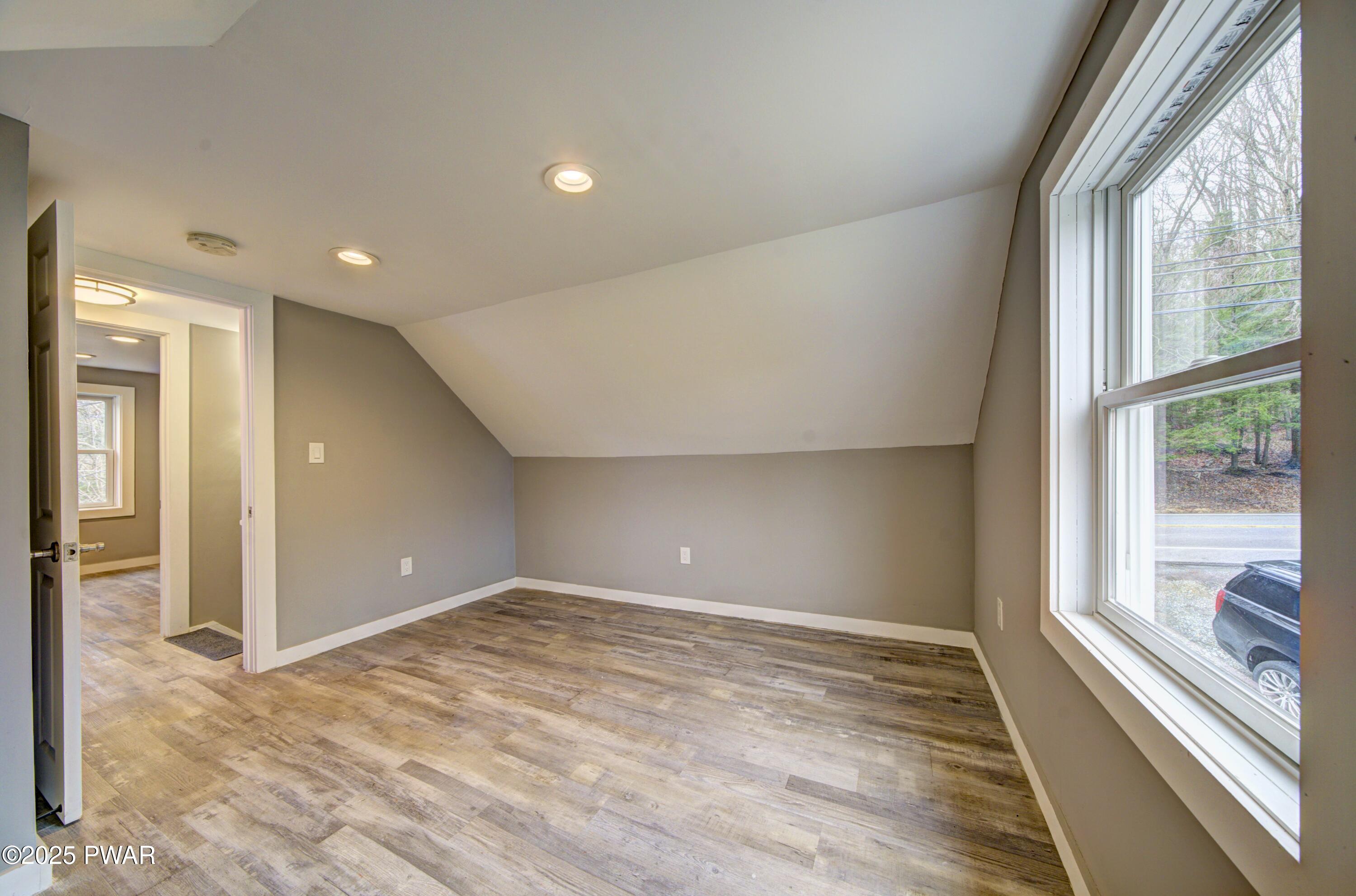 959 Rt 507, Greentown, Pennsylvania image 33