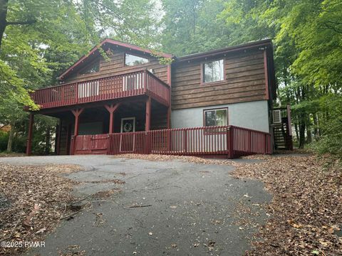 Homes For Sale - 71 Woodhill Lane<br/> Wayne County, Lake Ariel, PA 18436