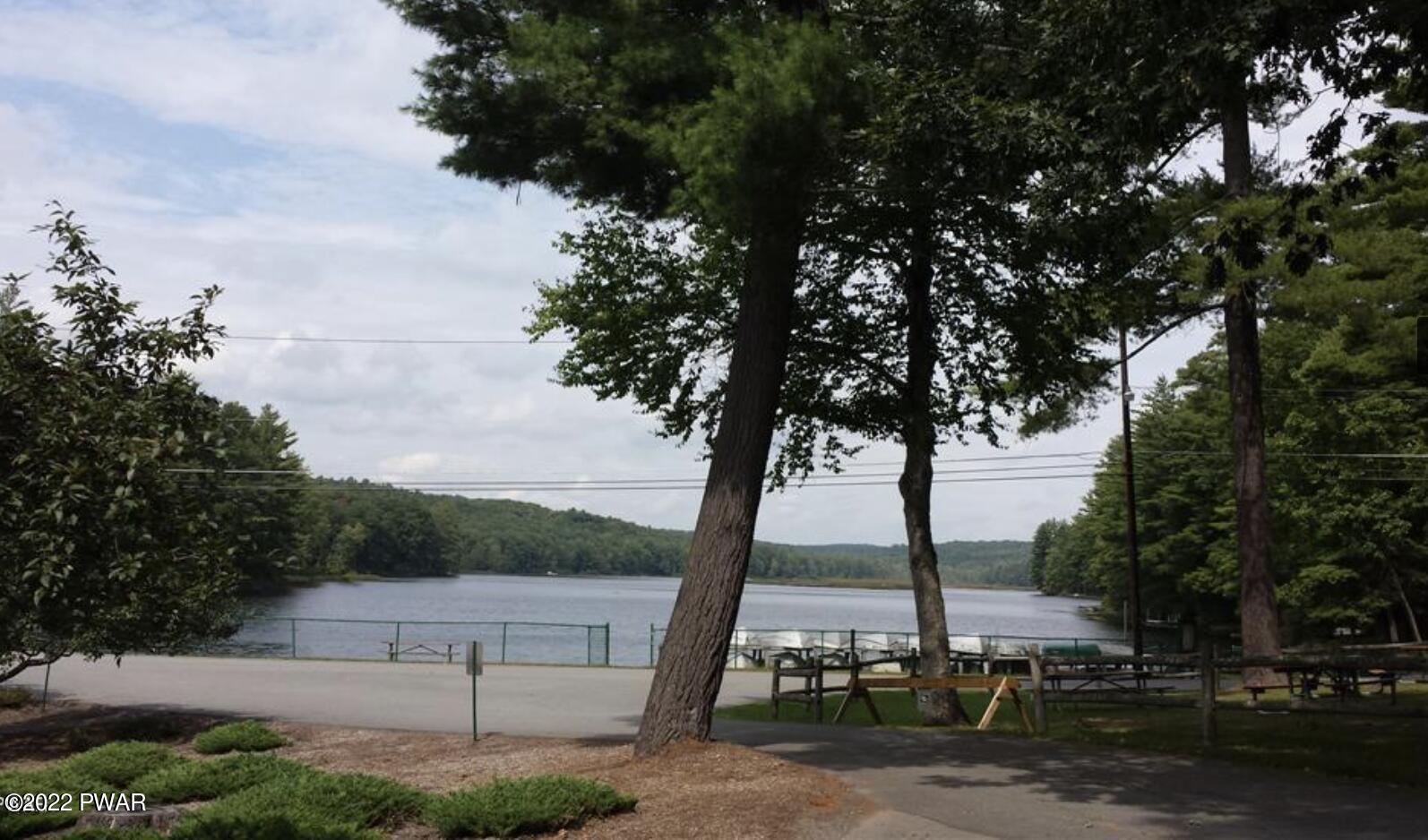 Hawley, Pennsylvania 18428, United States, ,Land,Pending,68929