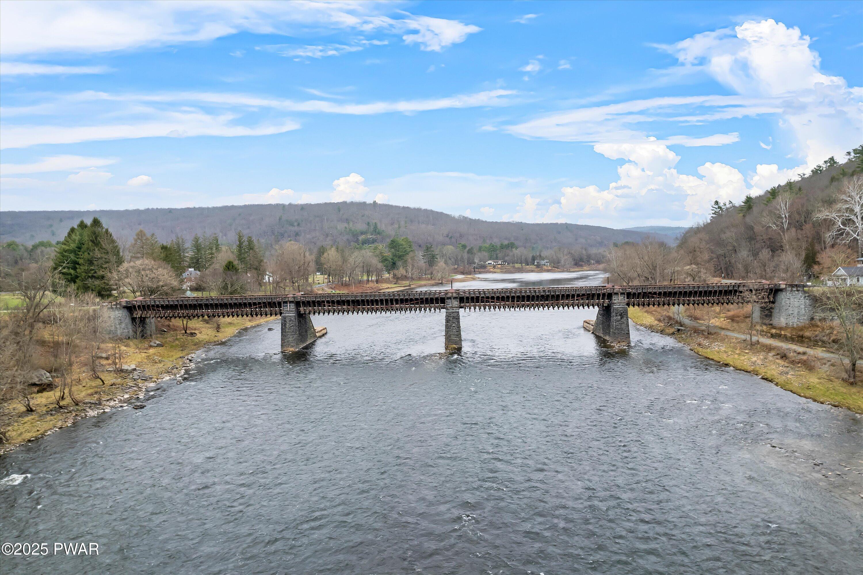111 Delaware Drive, Lackawaxen, Pennsylvania image 41